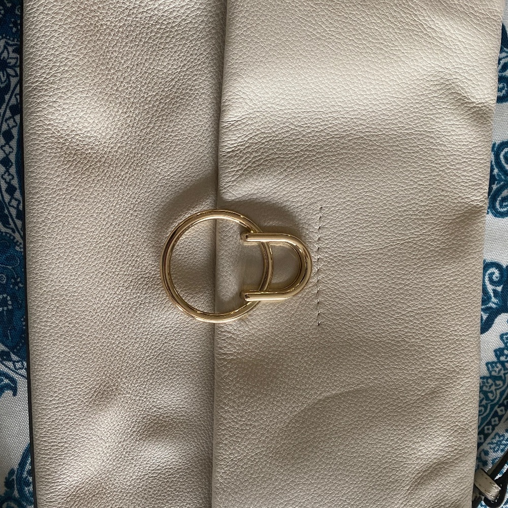 Shoulderbag